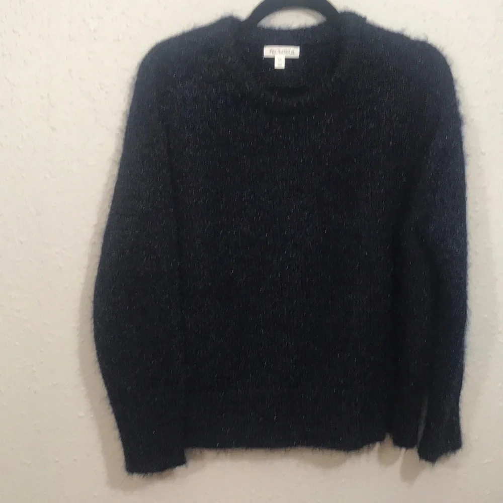 Prologue Black Round Neck Oversized Eyelash Sweater size‎ XS